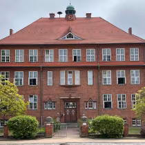 Schulgebäude des Ernst-Barlach-Gymnasiums Schönberg