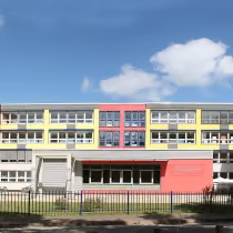 Gebäude der Regionalen Schule Heinrich-Heine